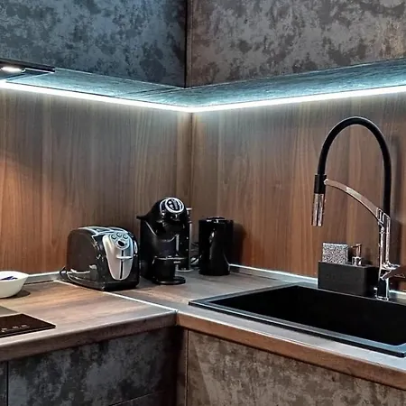 View #2 Апартамент